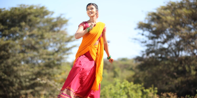 ’ಸೂರ್ಯಕಾಂತಿ ನಾನು…’ ಎಂದು ಕುಣಿದ ಲವ್ಲಿಸ್ಟಾರ್ ಪುತ್ರಿ