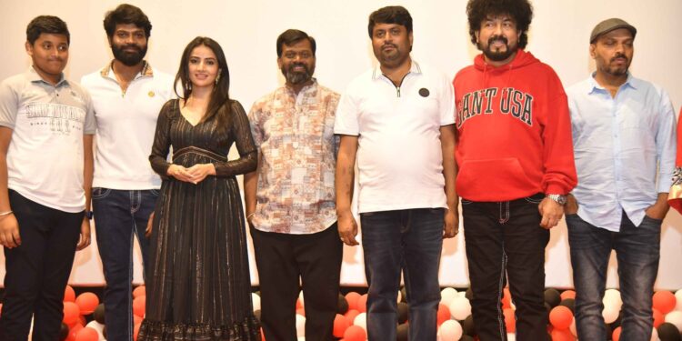  ‘ಫೈಟರ್’  ’ಐ ವಾನ ಫಾಲೋ ಯು’ ಹಾಡಿಗೆ ಫಿದಾ ಆಗೋದು ಗ್ಯಾರಂಟಿ!