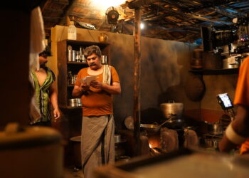 ’ಶಾಖಾಹಾರಿ’ ಫಸ್ಟ್ ಲುಕ್ ರಿಲೀಸ್..ಹೇಗಿದೆ ರಂಗಾಯಣ ರಘು ಲುಕ್..?