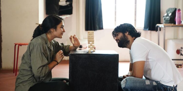 `ಸಪ್ತ ಸಾಗರದಾಚೆ ಎಲ್ಲೋ’ ಸೈಡ್- ಬಿ ಟೀಸರ್ ಔಟ್! ನವೆಂಬರ್ 17ಕ್ಕೆ ಸಿನಿಮಾ ರಿಲೀಸ್