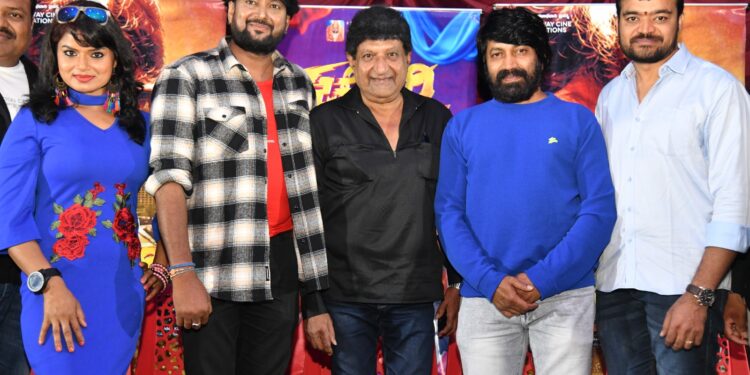 ಸ್ವಲ್ಪ ಸಿಹಿ, ಸ್ವಲ್ಪಖಾರ ಇರೋ ಟೇಸ್ಟೀ ‘ಕಚೋರಿ’ ಸವಿಯಲು ರೆಡಿಯಾಗಿ !
