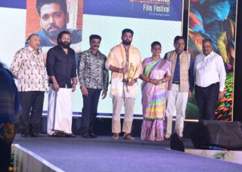 ರಿಷಭ್‍ ಶೆಟ್ಟಿ ಐಕಾನಿಕ್‍ ಡೈರೆಕ್ಟರ್; ರಕ್ಷಿತ್‍ ಶೆಟ್ಟಿ ಟ್ರೆಂಡಿಂಗ್‍ ಆ್ಯಕ್ಷರ್!