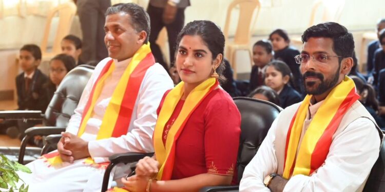 ಗುರುಕುಲದ ಕಾರ್ಯಕ್ರಮಕ್ಕೆ ಕಳೆತಂದ ನಟಿ  ಅರ್ಚನಾ ಕೊಟ್ಟಿಗೆ!