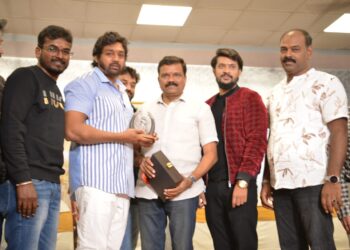ಇರುವುದೆಲ್ಲವ ಬಿಟ್ಟು ಡೈರೆಕ್ಟರ್ ಹೊಸ ಸಿನಿಮಾ ’ಲೈಫ್ Today’ಗೆ ಧ್ರುವ ಸರ್ಜಾ ಸಾಥ್!