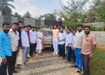 ಕಿಚ್ಚನ ‘ಮ್ಯಾಕ್ಸ್’ ಹೆಸರಲ್ಲಿ ಆಂಬುಲೆನ್ಸ್ ಸೇವೆ…ಇದು ಸಂಜೀವಿನಿ ಜೀವ ರಕ್ಷಕ ಟ್ರಸ್ಟ್ ನ ಕೊಡುಗೆ!