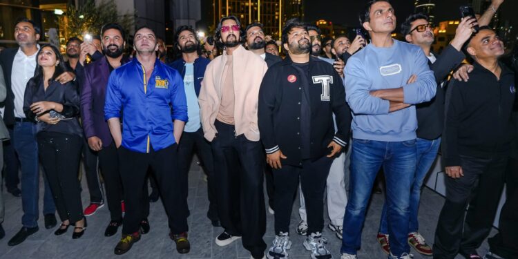ಬುರ್ಜ್ ಖಲೀಫಾ ಮೇಲೆ ಸಿಸಿಎಲ್ ವೈಭವ…ಪ್ರೋಮೋ ಬಿಡುಗಡೆ ಮಾಡಿದರು ಸೂಪರ್ ಸ್ಟಾರ್ಸ್ !