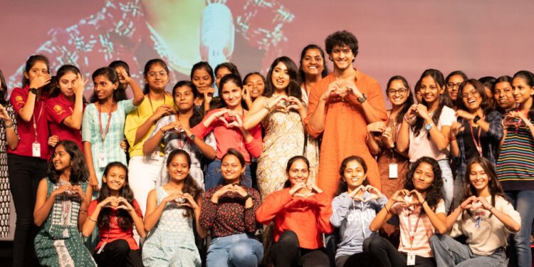 Gowri: ಇಂದ್ರಜಿತ್‌ ಲಂಕೇಶ್ ‘ಗೌರಿ’ ಚಿತ್ರದ ಜವಾರಿ ಶೈಲಿಯ ಸಾಂಗ್‌ ರಿಲೀಸ್-‌ ‘ಧೂಳ್ ಎಬ್ಬಿಸಾವ’ ಸಾಂಗ್‌ಗೆ ಸಖತ್‌ ರೆಸ್ಪಾನ್ಸ್