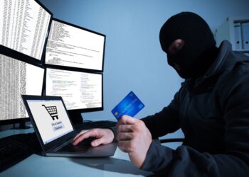 fake credit debit cards mafia: ಕ್ರೆಡಿಟ್ ಡೆಬಿಟ್ ಕಾರ್ಡುಗಳಿಗೆ ಕನ್ನ!